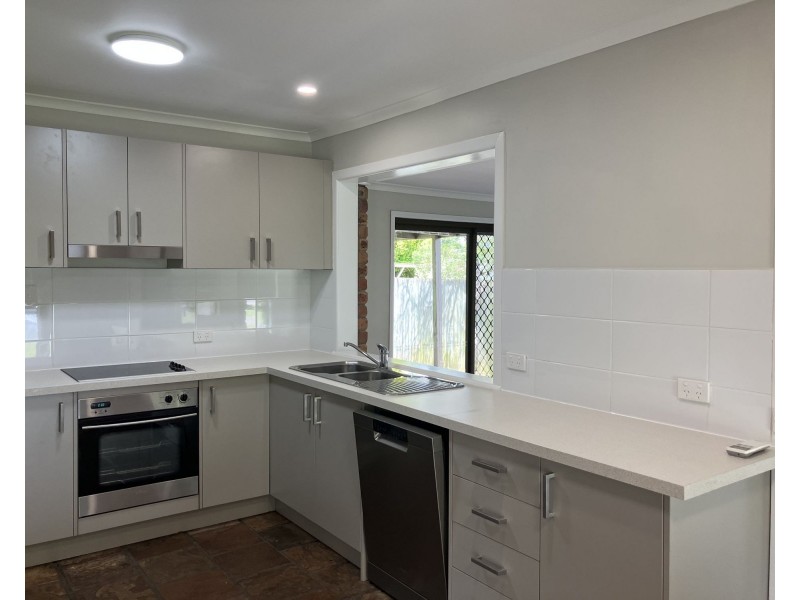 40 Russell Road, Redbank Plains QLD 4301