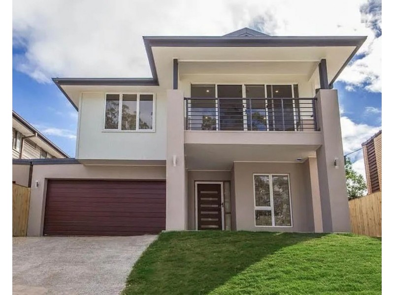 61 Sunset Rd, Kenmore QLD 4069