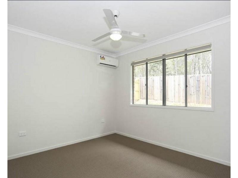28a Tamatea Dr, Bellbird Park QLD 4300
