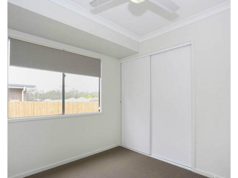 28a Tamatea Dr, Bellbird Park QLD 4300