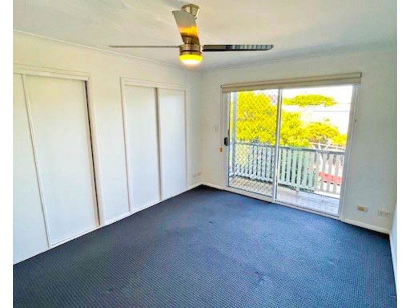 21 Brougham Street, Fairfield QLD 4103