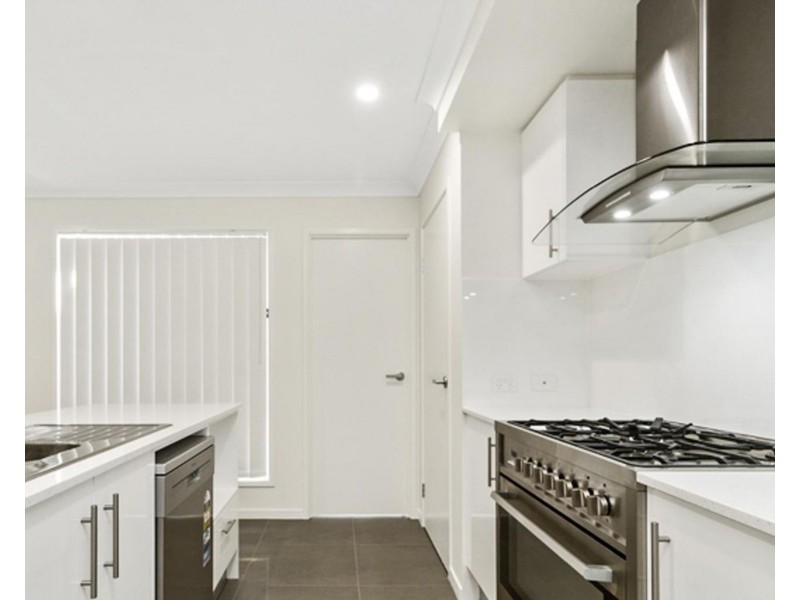 26 Estramina St, Oxley QLD 4075