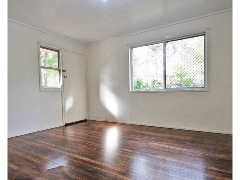 17 Bellevue Road, Goodna QLD 4300