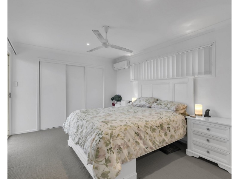 39 Wild Iris Terrace, Springfield Lakes QLD 4300