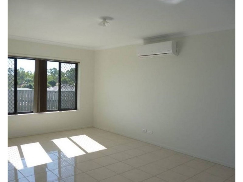 7 Marshall St, Redbank Plains QLD 4301