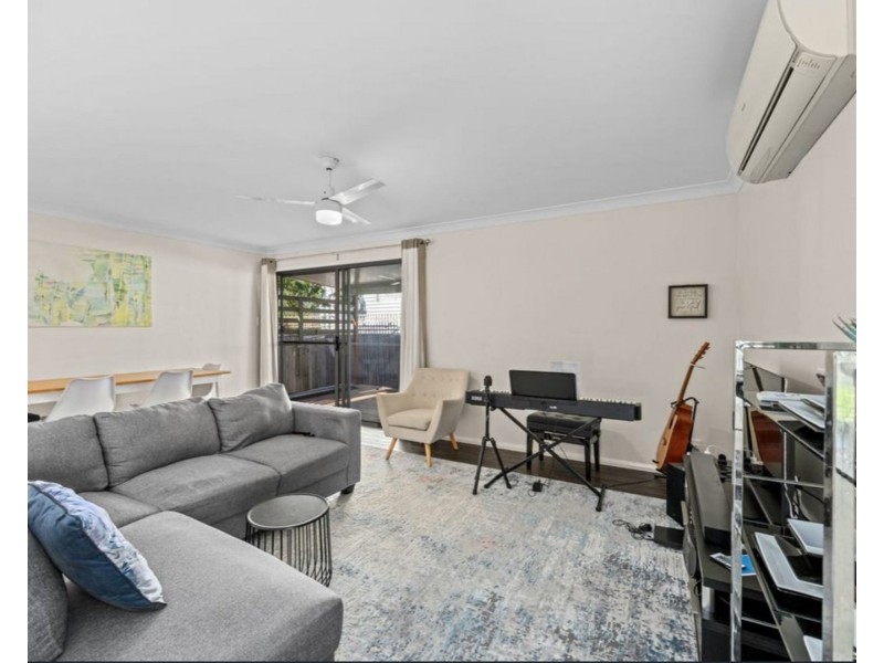 2/7 Barker St, Ipswich QLD 4305