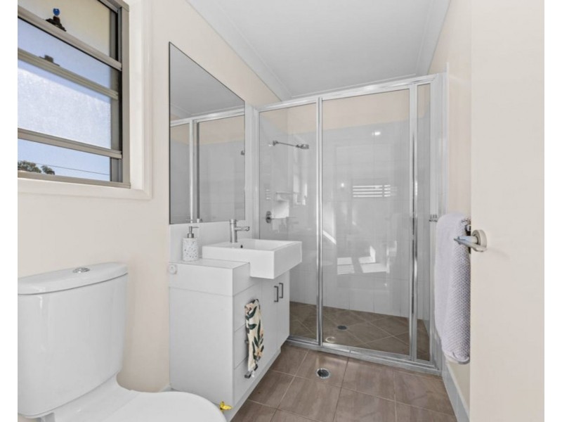 2/7 Barker St, Ipswich QLD 4305