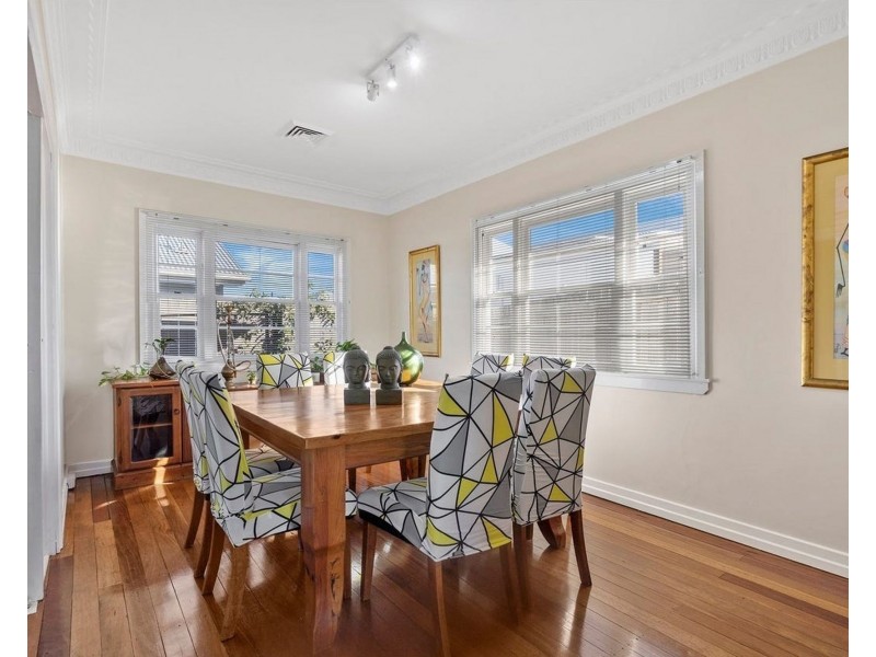 16a Freeman St, North Ipswich QLD 4305