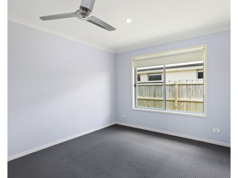 2 McNab St, Yarrabilba QLD 4207