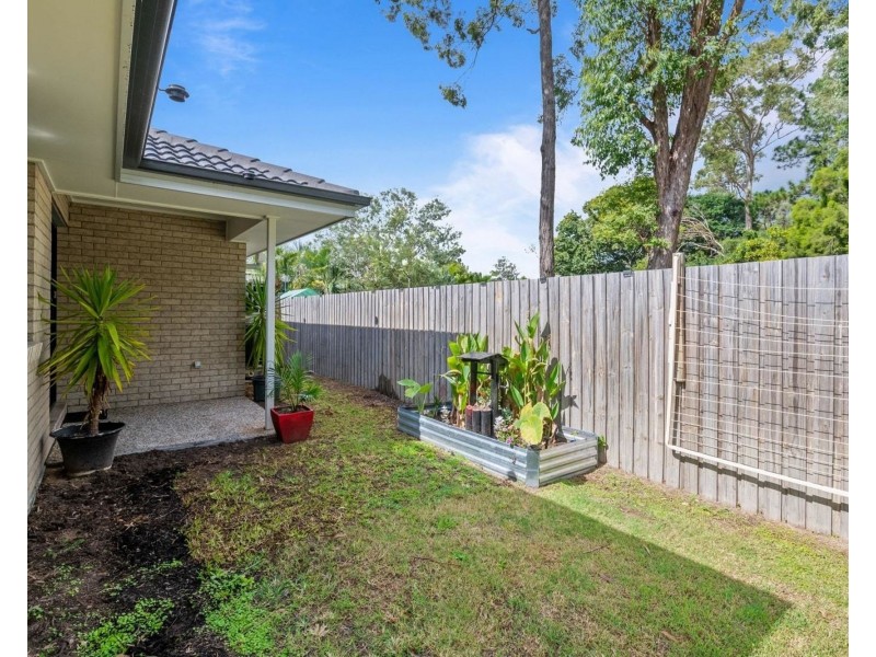 2/20a macaranga Street, Marsden QLD 4132