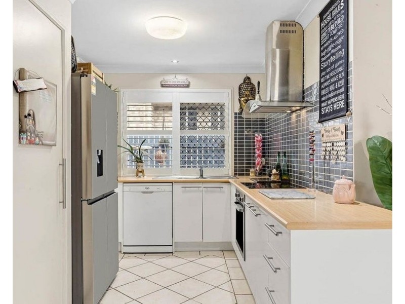 6 Lucas Court, Crestmead QLD 4132