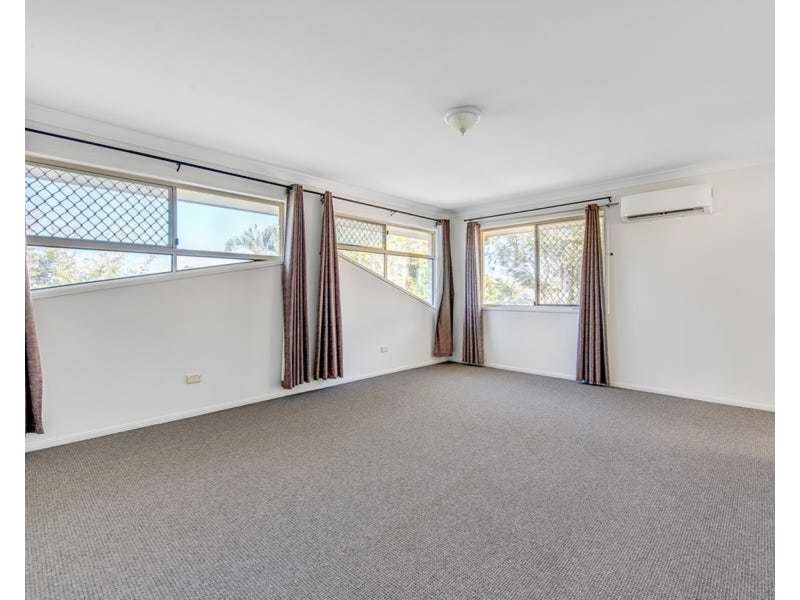 16 Kaboora crescent, Westlake QLD 4074