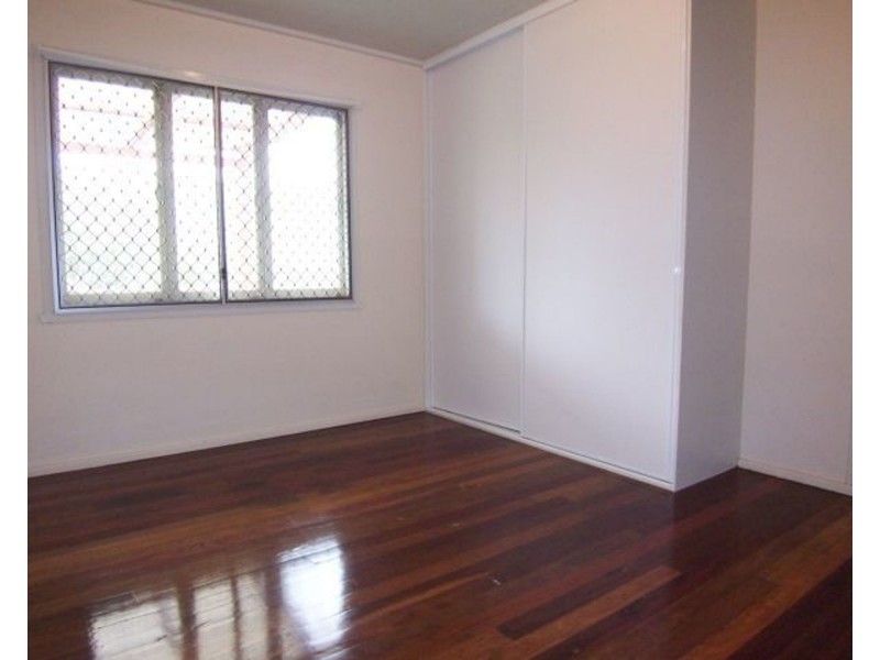 68 Jane Street, Leichhardt QLD 4305