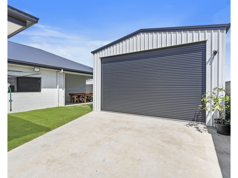 38 Quartz Crescent, Collingwood Park QLD 4301
