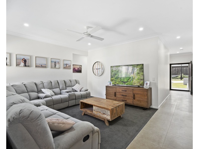 38 Quartz Crescent, Collingwood Park QLD 4301