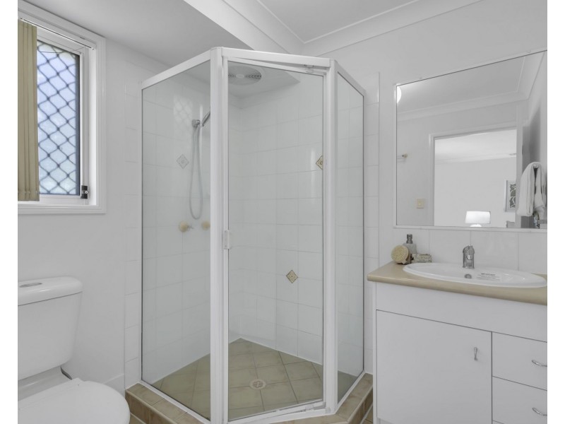 49 Lakeview Drive, Deebing Heights QLD 4306