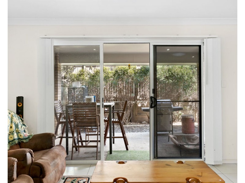 2/13 Chris Street, Redbank QLD 4301