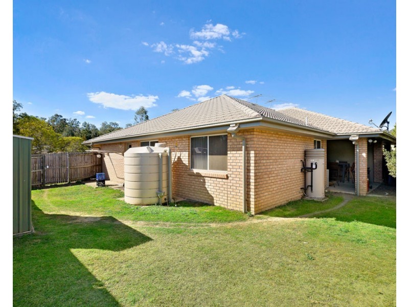2/13 Chris Street, Redbank QLD 4301