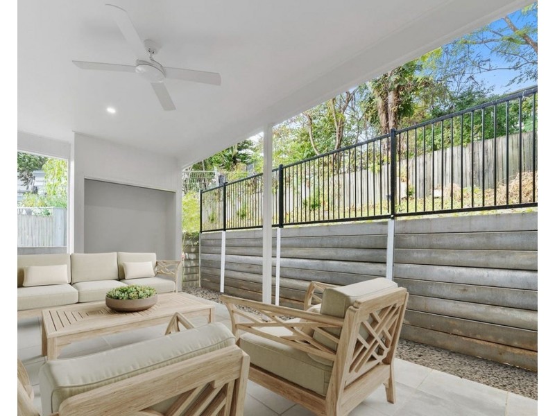 16B Merlin Terrace, Kenmore QLD 4069