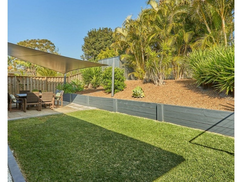 47 Montezuma Dr, Burleigh Waters QLD 4220