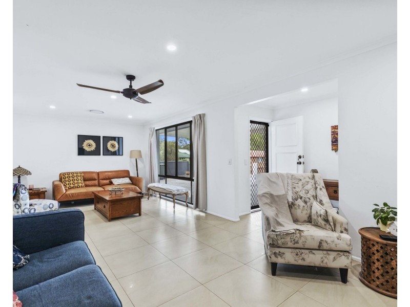 18 Chateau Street, Carseldine QLD 4034