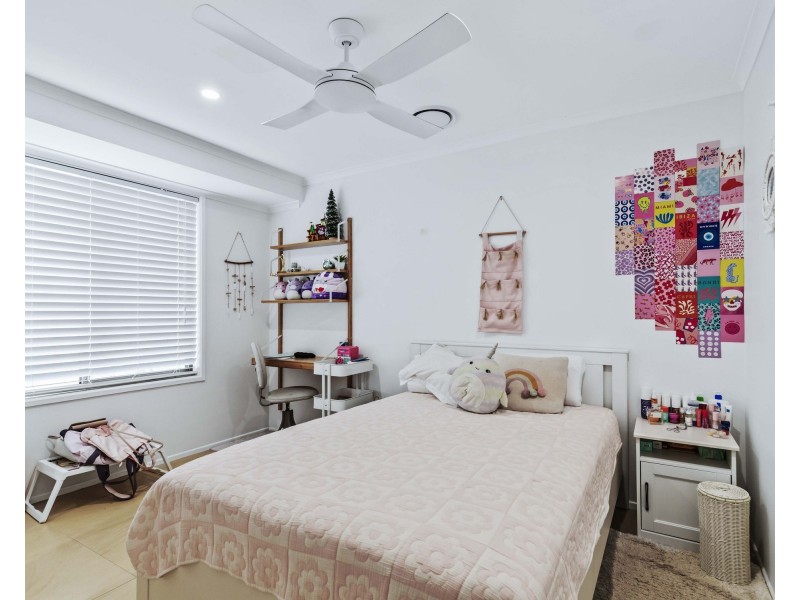 18 Chateau Street, Carseldine QLD 4034