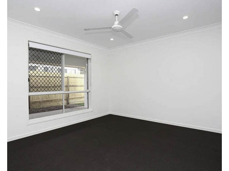 29 Goulburn Cres, South Ripley QLD 4306