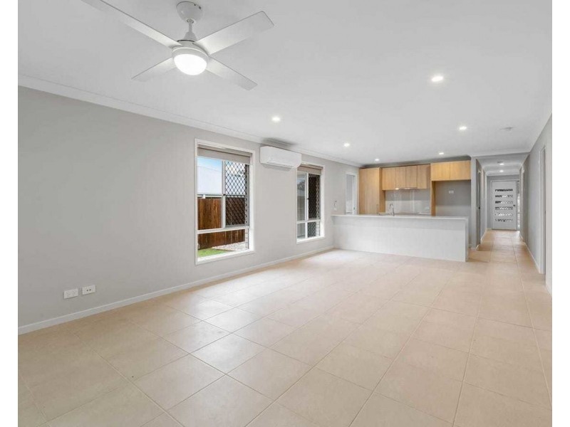 14 Riverlilly Cres, Bellbird Park QLD 4300