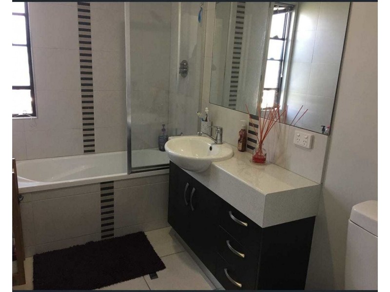 2/9 Dawn Street, Rocklea QLD 4106