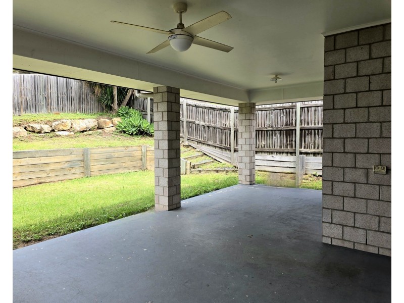 8 Kinkajou St, Deebing Heights QLD 4306