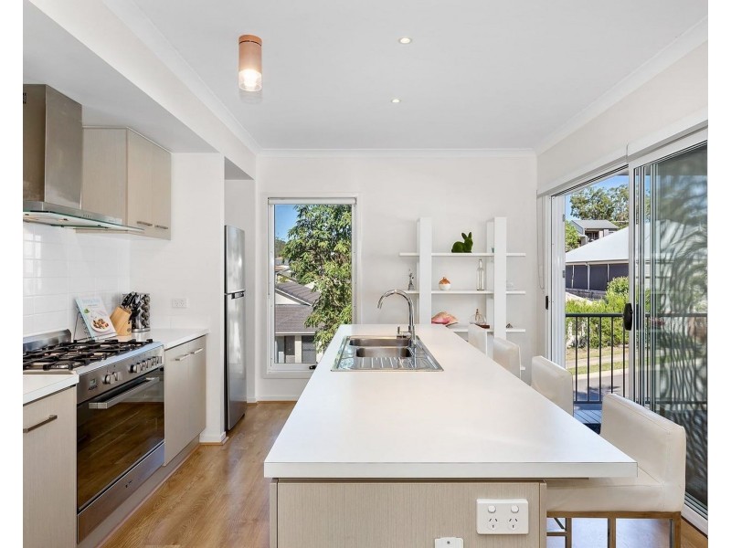 10 Talisker St, Springfield Lakes QLD 4300