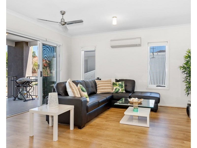 10 Talisker St, Springfield Lakes QLD 4300