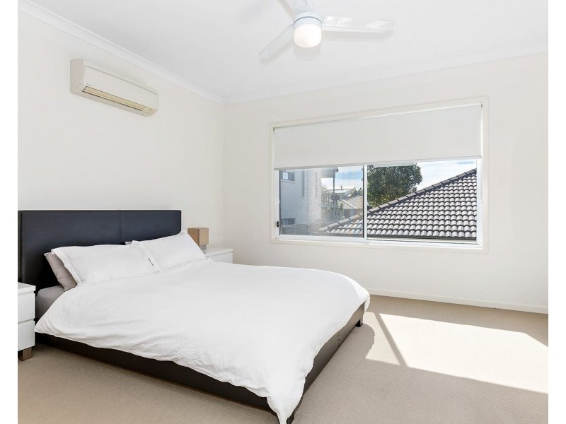 10 Talisker St, Springfield Lakes QLD 4300