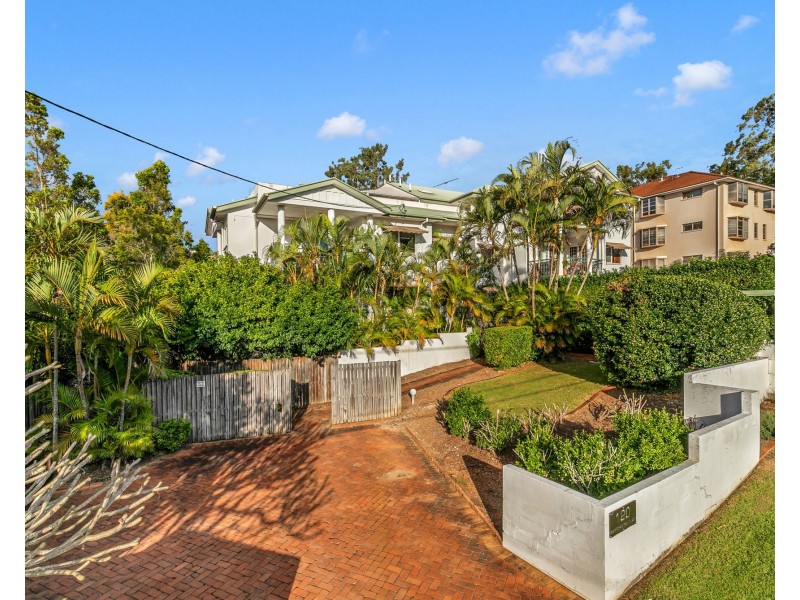 4/120 Indooroopilly Road, Taringa QLD 4068