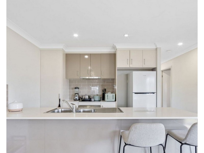 27 Essex Street, Karalee QLD 4306