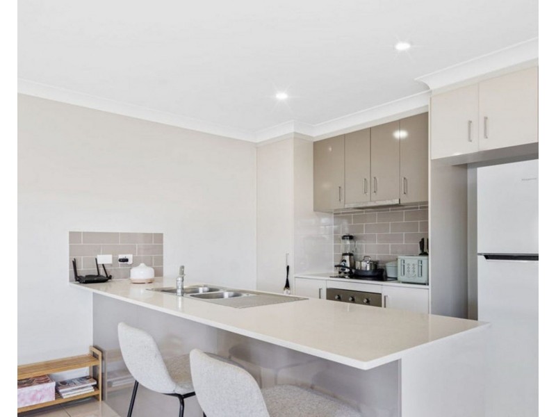 27 Essex Street, Karalee QLD 4306