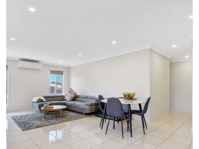27 Essex Street, Karalee QLD 4306