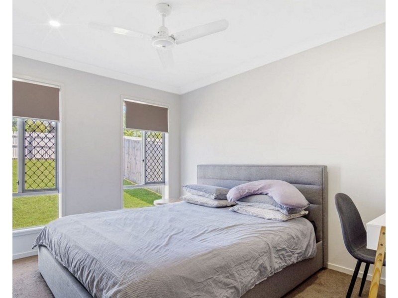 27 Essex Street, Karalee QLD 4306