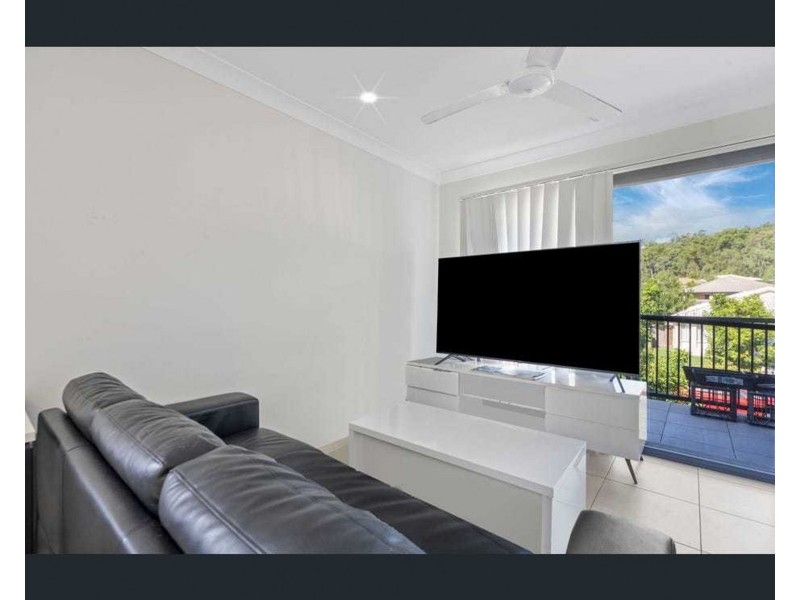 2/10 Westray Crescent, Redbank Plains QLD 4301