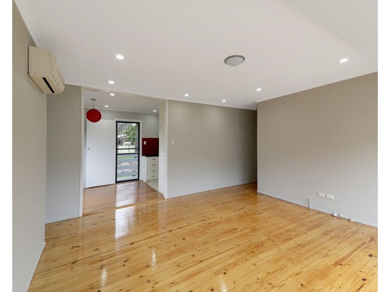 10 Kirton, Redbank Plains QLD 4301