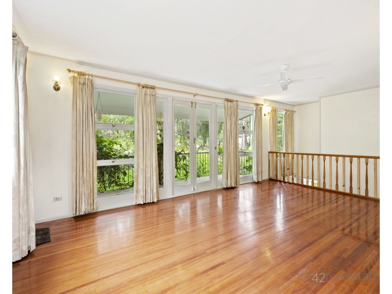 16 Byambee St, Kenmore QLD 4069