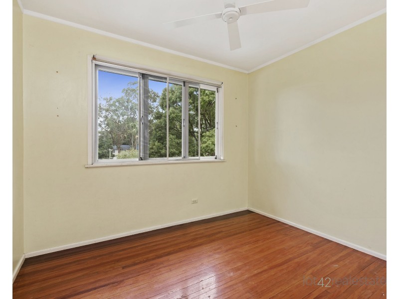 16 Byambee St, Kenmore QLD 4069