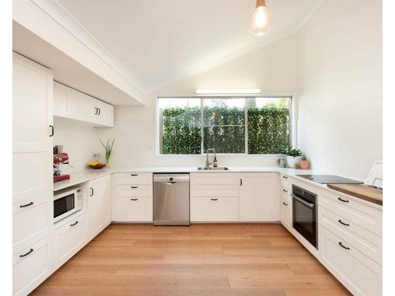 53 Goldsbrough Rd, Taringa QLD 4068