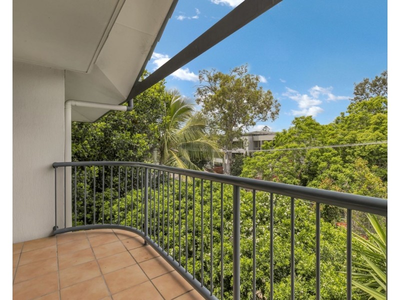 4/21 Campbell Street, Toowong QLD 4066