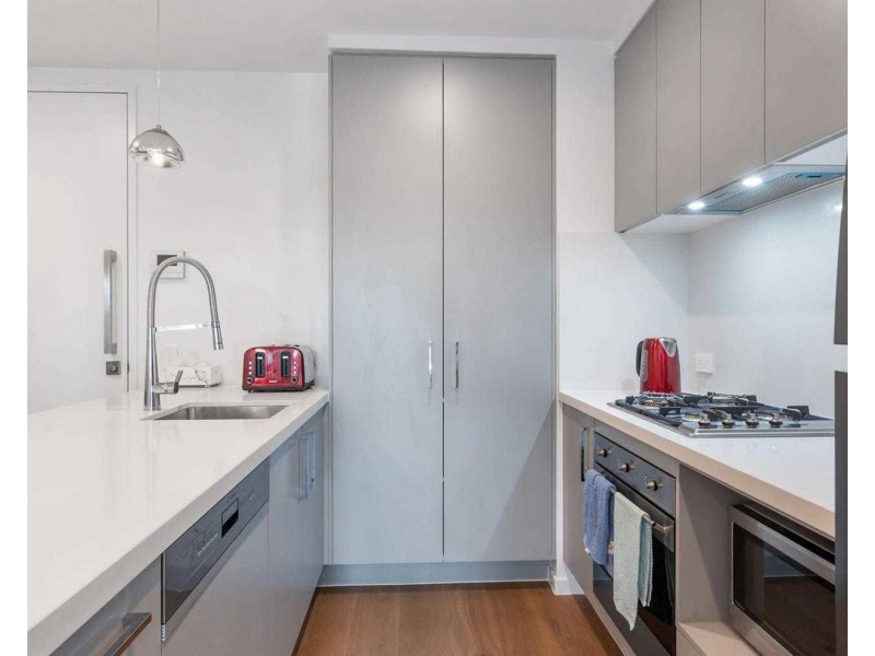 21/66 Lambert Street, Indooroopilly QLD 4068