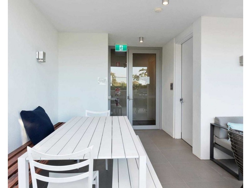 21/66 Lambert Street, Indooroopilly QLD 4068