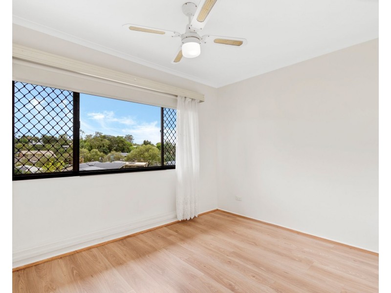 23 Zeil Street, Riverhills QLD 4074