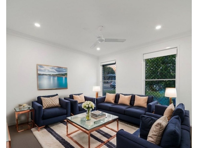 8 Loghopper Court, Redbank Plains QLD 4301