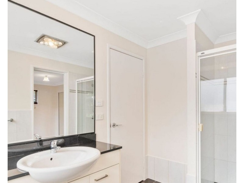 13 Beth Street, Booval QLD 4304