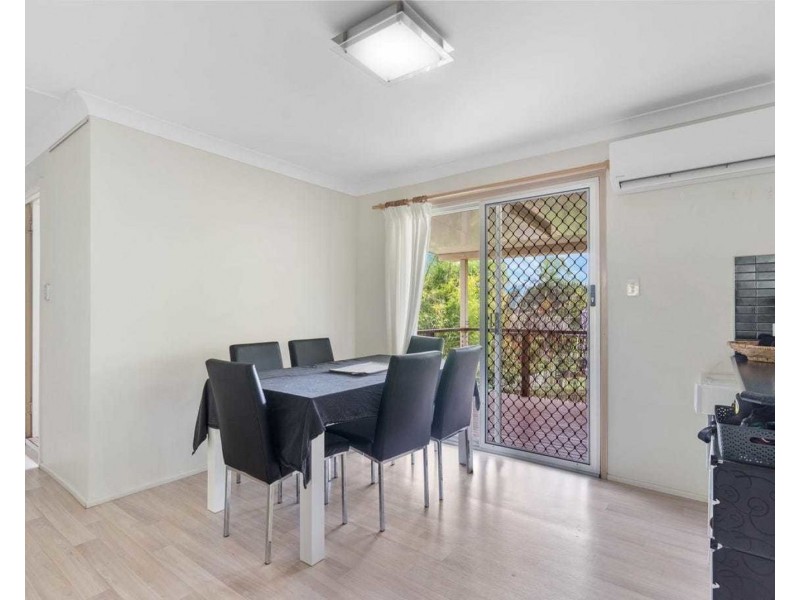 4 Gill Court, Bundamba QLD 4304